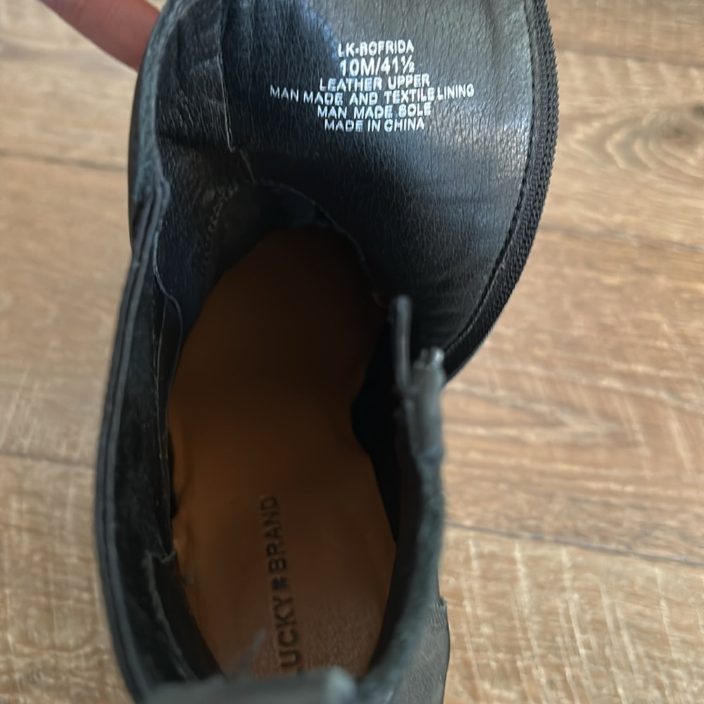 Lucky brand black bootie’s - Picture 5 of 7
